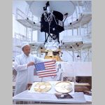 985voyager_craft.html